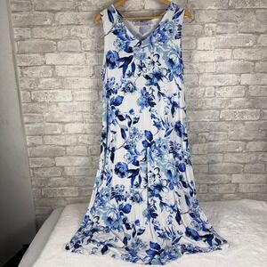 Belle By Kim Gravel Floral Blue White Maxi Dress Pockets Sleeveless Size LP